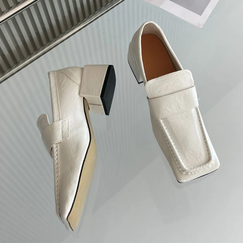 Damskie buty na obcasie typu c – Leather Work Flats Women recenzja i cena